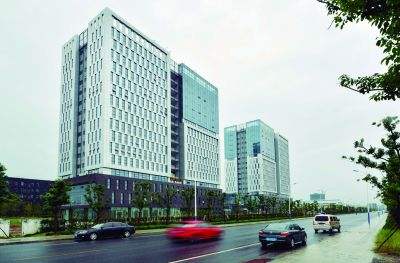 環(huán)氧地坪漆在工業(yè)建筑中使用要注意哪些？